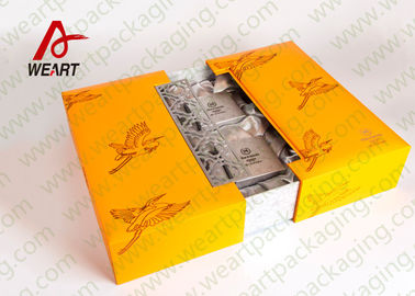 Red Base Recycled Paper Gift Box Folding Feature Matte Lamination Surface